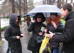 Зупини СНІД, щоб він не зупинив тебе!